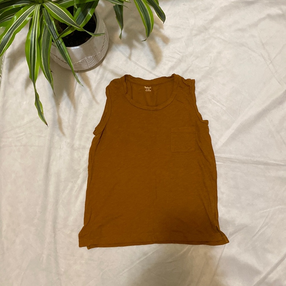 Madewell rust sleeveless top size XS